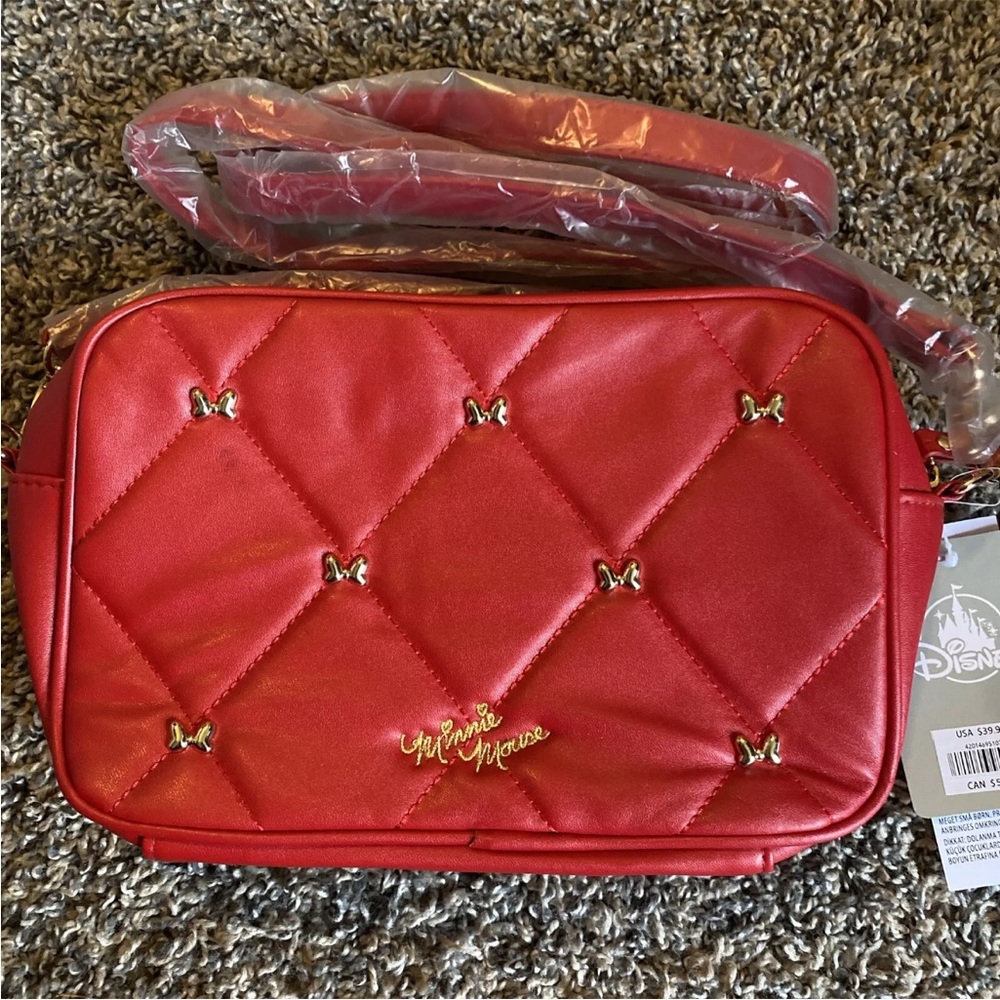 Disney Minnie Mouse Red Quilted Crossbody Bag